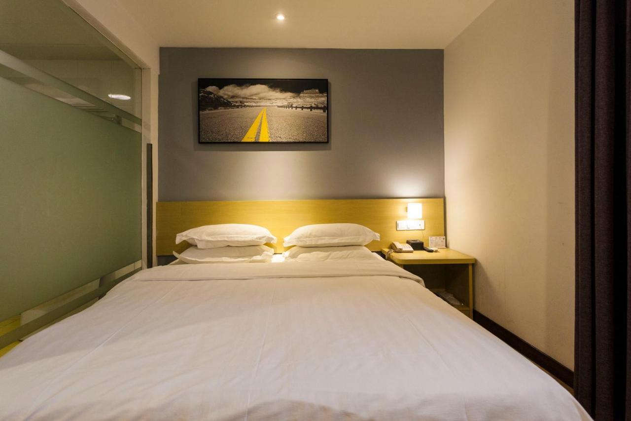 Weijing Express Hotel Changshu Экстерьер фото