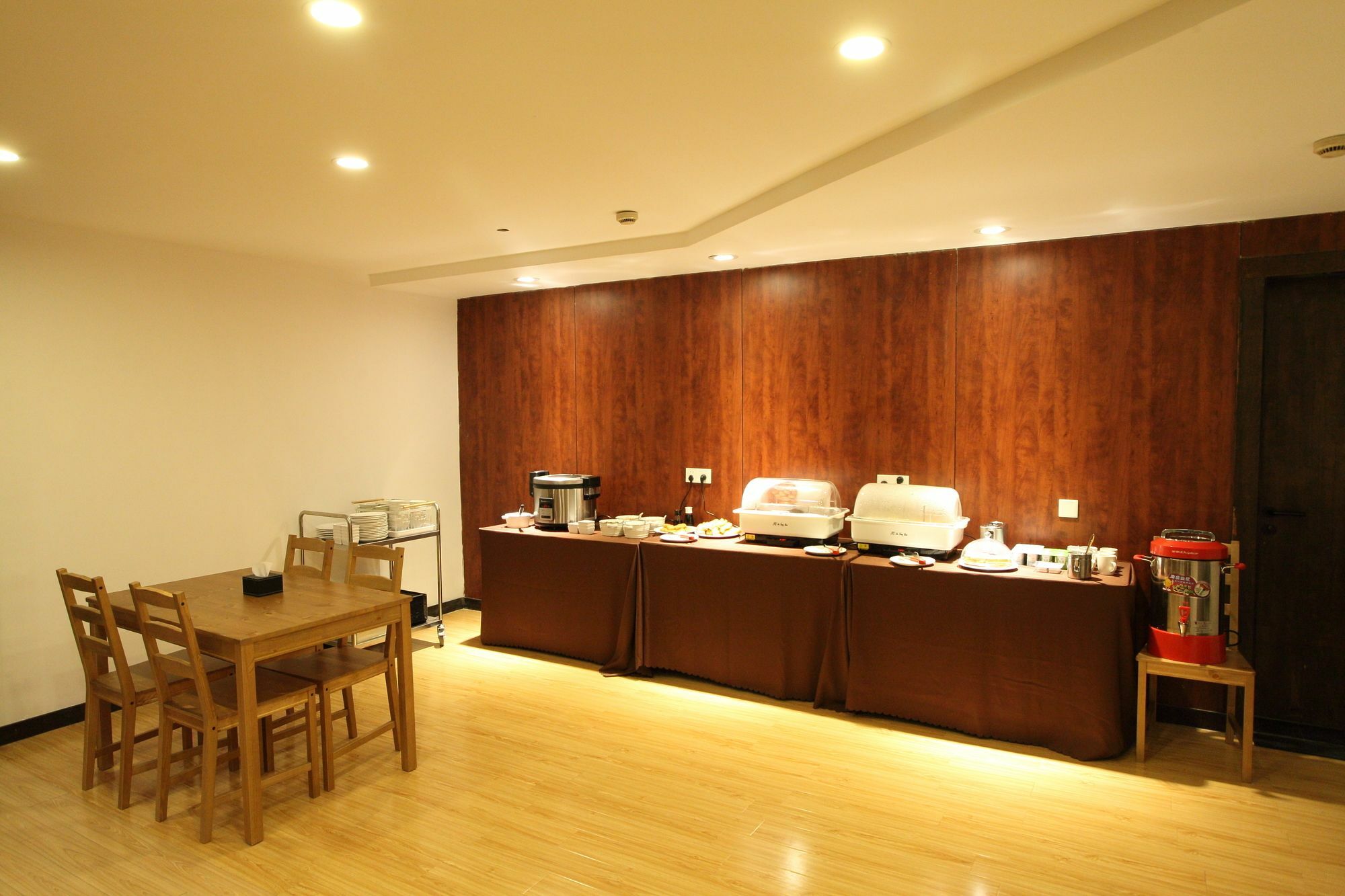 Weijing Express Hotel Changshu Экстерьер фото