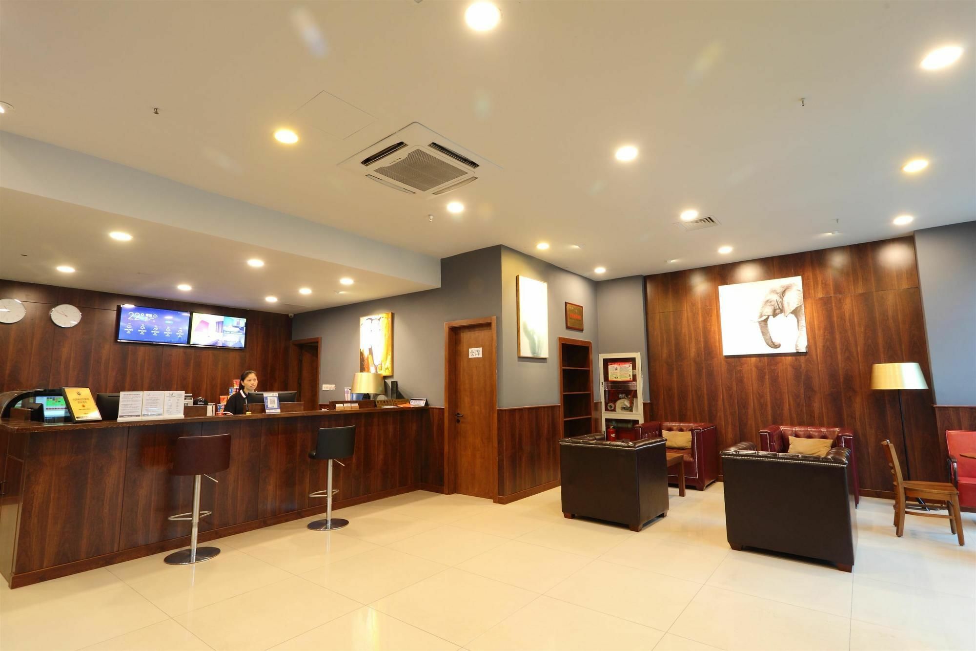 Weijing Express Hotel Changshu Экстерьер фото