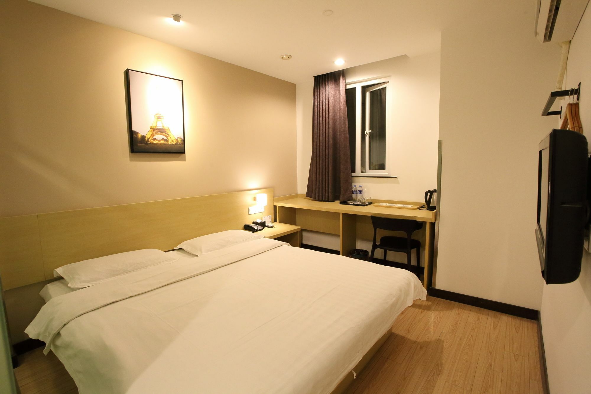 Weijing Express Hotel Changshu Экстерьер фото